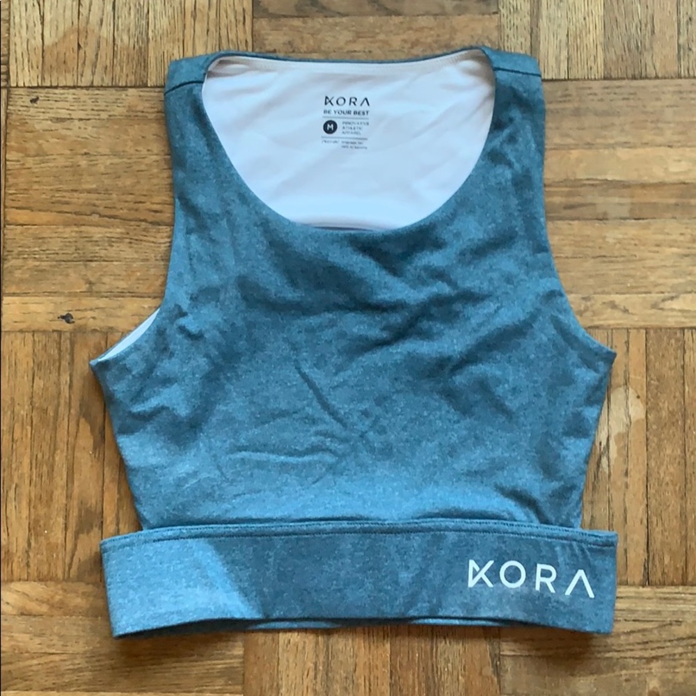Kora Fitness sports bra top. Sz M.